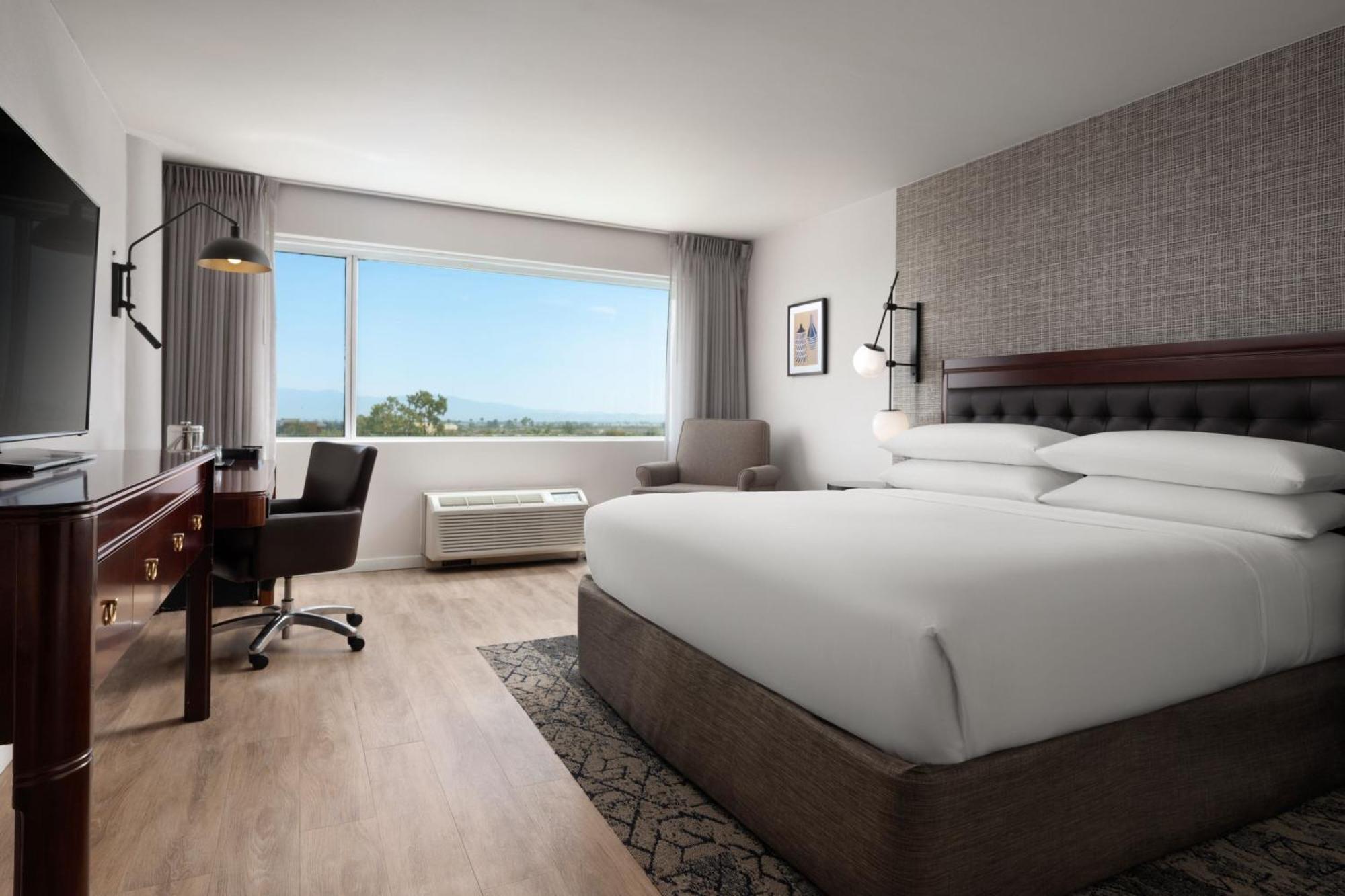 Sheraton Ontario Airport Hotel Eksteriør billede
